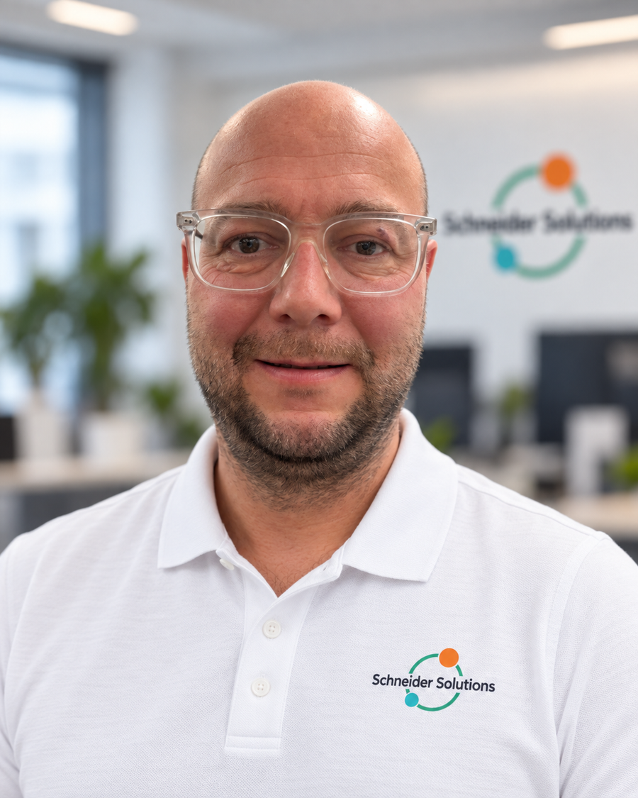 Porträt von Christian Schneider, Business Development und Produktentwicklung bei Schneider Solutions.